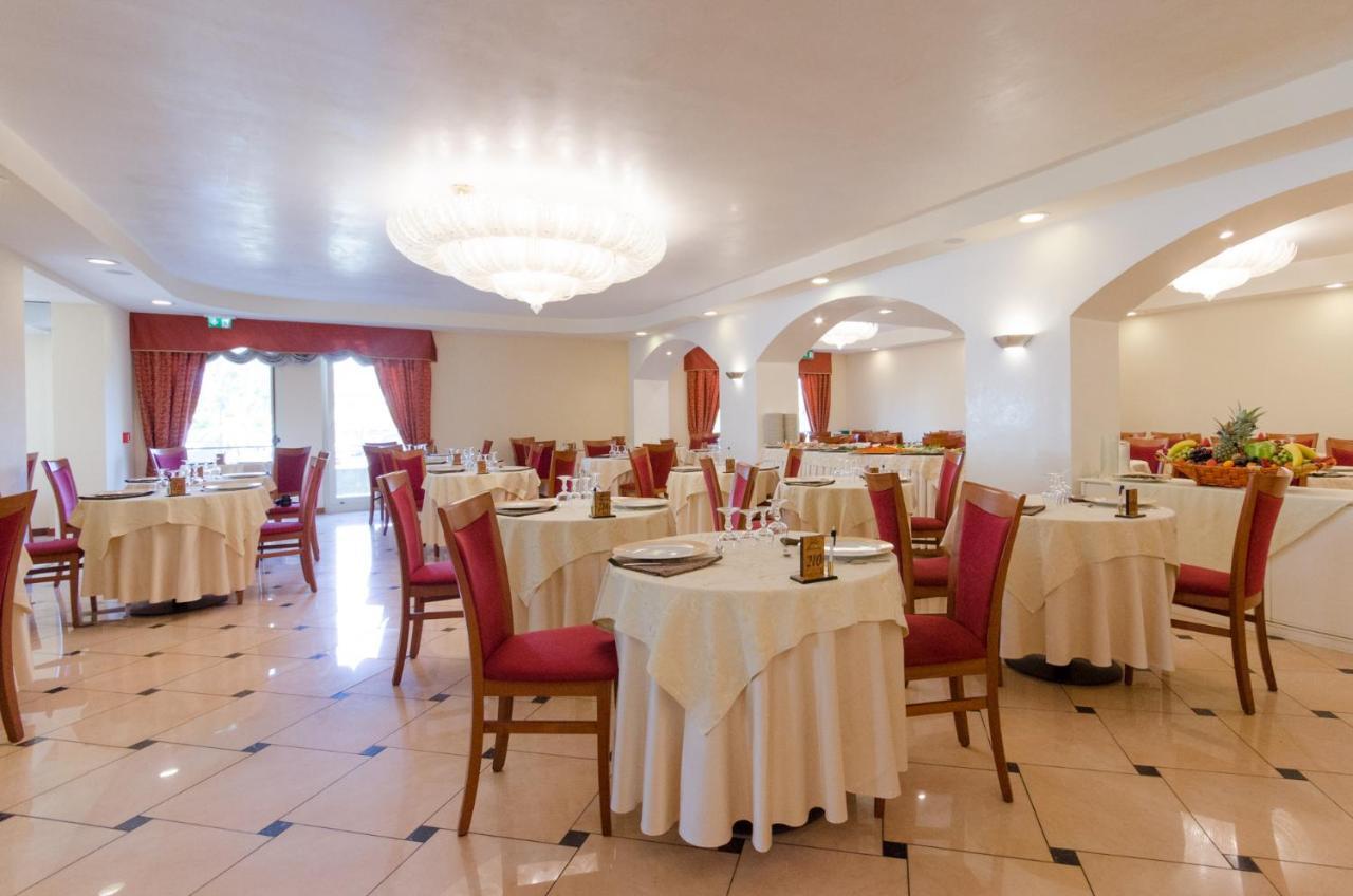Hotel Червия Экстерьер фото